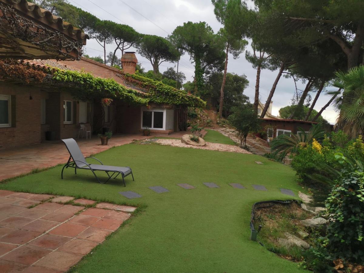 Villa Maresme & Villa Rosa Mataro Exterior photo